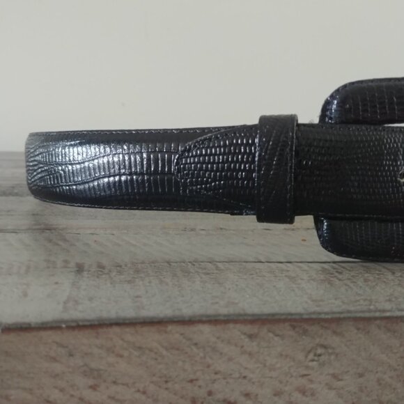Vintage made in Canada Womens Small black leather belt snakeskin look 28 - Picture 2 of 13
